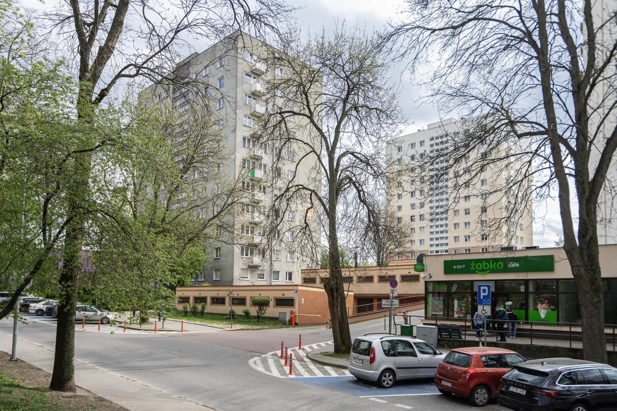 Apartment 20 *